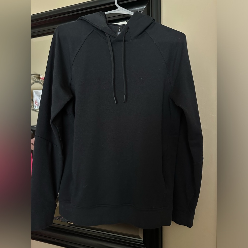 Lululemon black hoodie